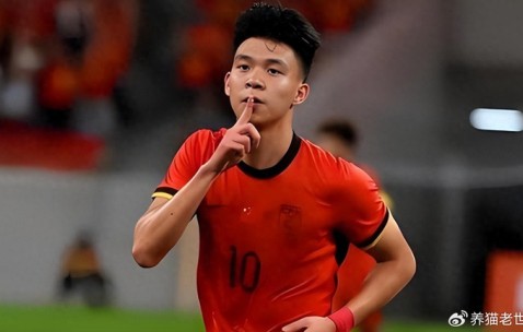 开云手机版-同样是获得单刀球！为何杜月徵能直接冷静破门，王钰栋却错失良机|浙江队|重庆铜梁龙|重庆|韦世豪|中国男足_新浪体育_新浪新闻