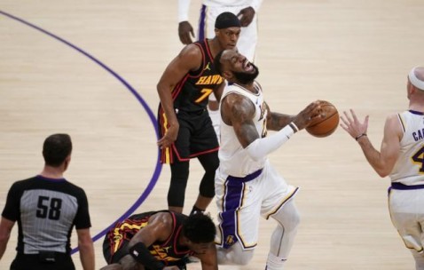 开云手机版-伤病浪潮席卷NBA 常规赛个人奖项因此悬念重生